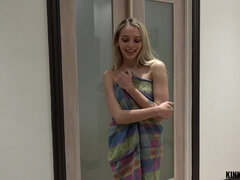 Kinky Family - Lily Larimar - Sex life with my stepdaug