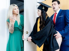 18, デカチン, フェラチオ, 茶髪の, バック, 女 人男 人, ティーン, オッパイの