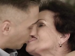 Mamada, Corridas faciales, Abuelita, Sexo duro
