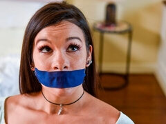 In den arsch, Grosser arsch, Doppelpenetration, Handjob, Hardcore, Milf, Tätowierung, Flotter dreier