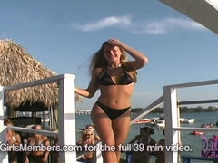 Strand, Grote mammen, Badpak, Dichtbij, Concours, Fetisj, Feest, Openbaar