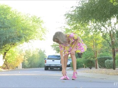 Vestido, Tacones, Masaje, Masturbación, Monstruo, Público, Solo, Chorro