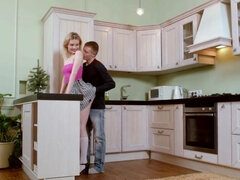 18 летние, Блондинки, Собачьи, Наездница, Русские, Бритые, Молоденькие, Сиськи