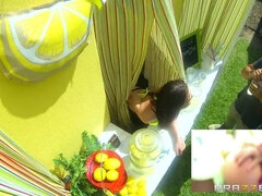 Bikini, Corridas faciales, Penetracion con dedos, Hd, Aceite, Al aire libre, Coño, Tetas