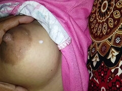 Amerikaans, Fetisj, Huisgemaakt, Logement, Latijnse vrouw, Moeder die ik wil neuken, Tepels, Tieten likken