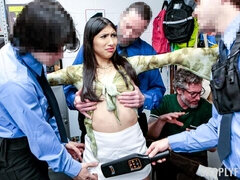 Grosser schwanz, Grosse titten, Blasen, Verrückt, Hundestellung, Gruppensex, Büro, Jungendliche (18+)