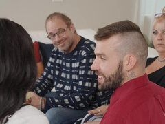 Anal, Grosse bite, Plantureuse, Faciale, Hard, Talons, Transsexuelle, Nénés