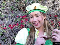 Taylor is selling her nookies and smashed by client