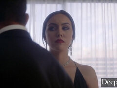 Blond, Pijpbeurt, Gebondenheid, Hondjeshouding, Sperma in gezicht, Kut duiken, Rijden, Billekoek