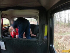 Sucer une bite, Voiture, Tromperie, Queue, Hard, Chatte, Chevaucher, Rasée