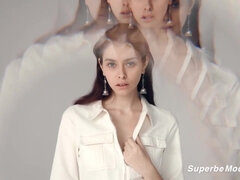 Brunette brune, Érotique, Européenne, Nue, Russe, Softcore, Adolescente, Nénés