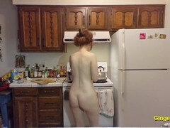 Americano, Culo, Culo grande, Cocina, Desnudo, Coño, Pelirrojo, Sexo soft