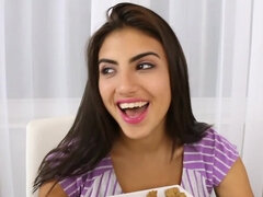 Latina, Dinero, Trio