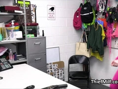 Tetas grandes, Rubia, Sexo duro, Madres para coger, Mamá, Oficina, Pov, Robado