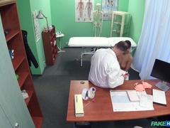 Cul, Médecin, En levrette, Doigter, Léchez, Infirmière, Uniforme, Voyeur