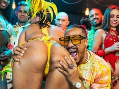 Grote lul, Grote mammen, Braziliaans, Interraciaal, Latijnse vrouw, Moeder die ik wil neuken, Feest, Ruw
