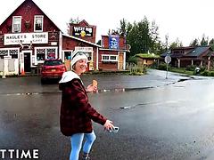 Красотки, Большие сиськи, Лесбиянка, Лизание, Массаж, От первого лица, Рыжие, Сиськи