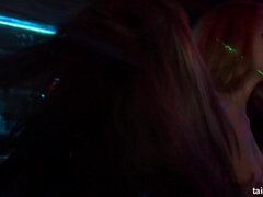 Большая жопа, Большие сиськи, Грудастые, Пьяные, Секс без цензуры, Натуральные сиськи, Оргии, Сиськи