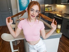 Cul, Sucer une bite, Mignonne, Domination, Pigtail, Rousse roux, Maigrichonne, Adolescente