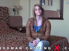 Surprise - casting teen blonde