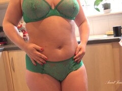 Grosser arsch, Nahaufnahme, Hd, Küche, Milf, Mutti, Stiefmutter, Taboo