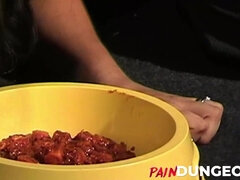 Bruinharig, Extreem, Fetisj, Hardcore, Pijn, Ruw, Slaaf, Vastgebonden