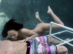 Morena, Fetiche, Estrella porno, Bajo el agua