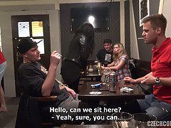 Stel, Tsjechisch, Handbeurt, Hd, Feest, Penis, Gezichtspunt, Tiener