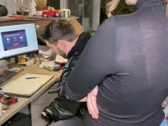 Kont naar mond, Vies praten, Dominatie, Vernedering, Machine neuken, Panty, Slaaf, Speelgoed