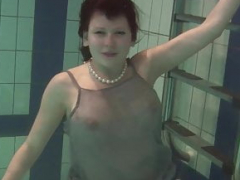 Grosser arsch, Grosse titten, Bikini, Im freien, Russisch, Erotischer film, Jungendliche (18+), Unter wasser