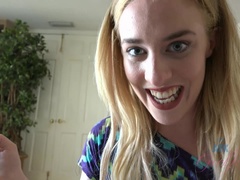 Blondine, Blasen, Füsse, Fussjob, Freundin, Behaart, Handjob, Muschi