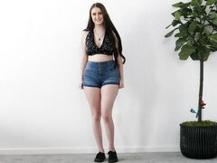 Grosser arsch, Grosse titten, Schwarz, Blasen, Hundestellung, Handjob, Natürlichen titten, Jungendliche (18+)