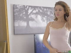 Anal, Cul, Gros cul, Sucer une bite, En levrette, Chatte, Adolescente, Nénés