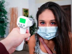 Asiatisch, Arsch, Blasen, Braunhaarige, Handjob, Rasiert, Entkleiden, Titten