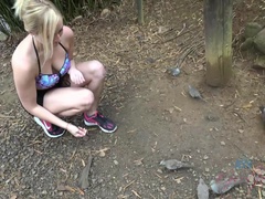 Amateur, Plage, Bikini, Blonde, Sucer une bite, Petite amie, Chatte, Maigrichonne