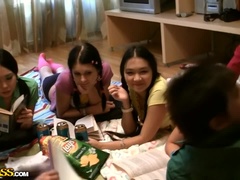 Anaal, Universiteit, Exam, Groep