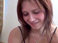 Gros seins, Sucer une bite, Tir de sperme, Tchèque, Branlette thaïlandaise, Orgasme, Adolescente