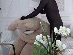 Poupée, Branlette thaïlandaise, Masque