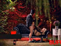 In den arsch, Grosser schwanz, Blondine, Blasen, Hardcore, Latina, Rau