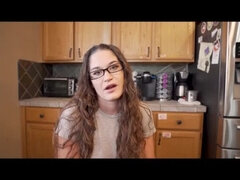 Slaapkamer, Broeder, Sperma, Hondjeshouding, Huisvrouw, Moeder die ik wil neuken, Slet, Tieten likken