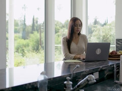 Blasen, Betrug, Spermaladung, Latina, Milf, Mutti, Dürr, Titten