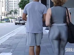 Cul, Grosse bite, Gros seins, Femme couguar, Conversation vulgaire, Talons, Chatte, Suçant