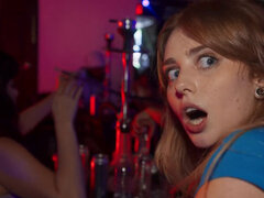 18 jahre, Zierlich, Pov, Öffentlich, Jungendliche (18+)