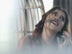 茶髪の, 巨乳な, フェティッシュ, 手コキする, インド人, 下着, 熟年, 天然