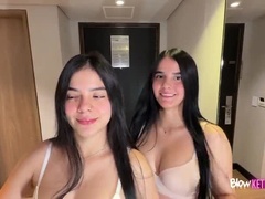 18 ans, Amateur, Tir de sperme, Pov, Chatte, Maigrichonne, Plan cul à trois, Jumeaux