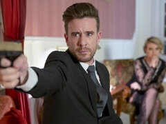 Grosser arsch, Grosser schwanz, Grosse titten, Blasen, Schwanz, Hundestellung, Kurzes haar, Strümpfe