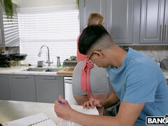 Blonde, Petit ami, Tir de sperme, Hard, Hd, Cuisine, Mère que j'aimerais baiser, Réalité