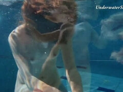 18 летние, Брюнетки, Ноги, Хд, Бассейн, Соло, Молоденькие, Под водой