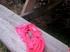 Amerikanisch, Blondine, Blasen, Braunhaarige, Masturbation, Piercing, Rasiert, Spanner