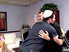 Chanel Preston likes having her vagina pounded